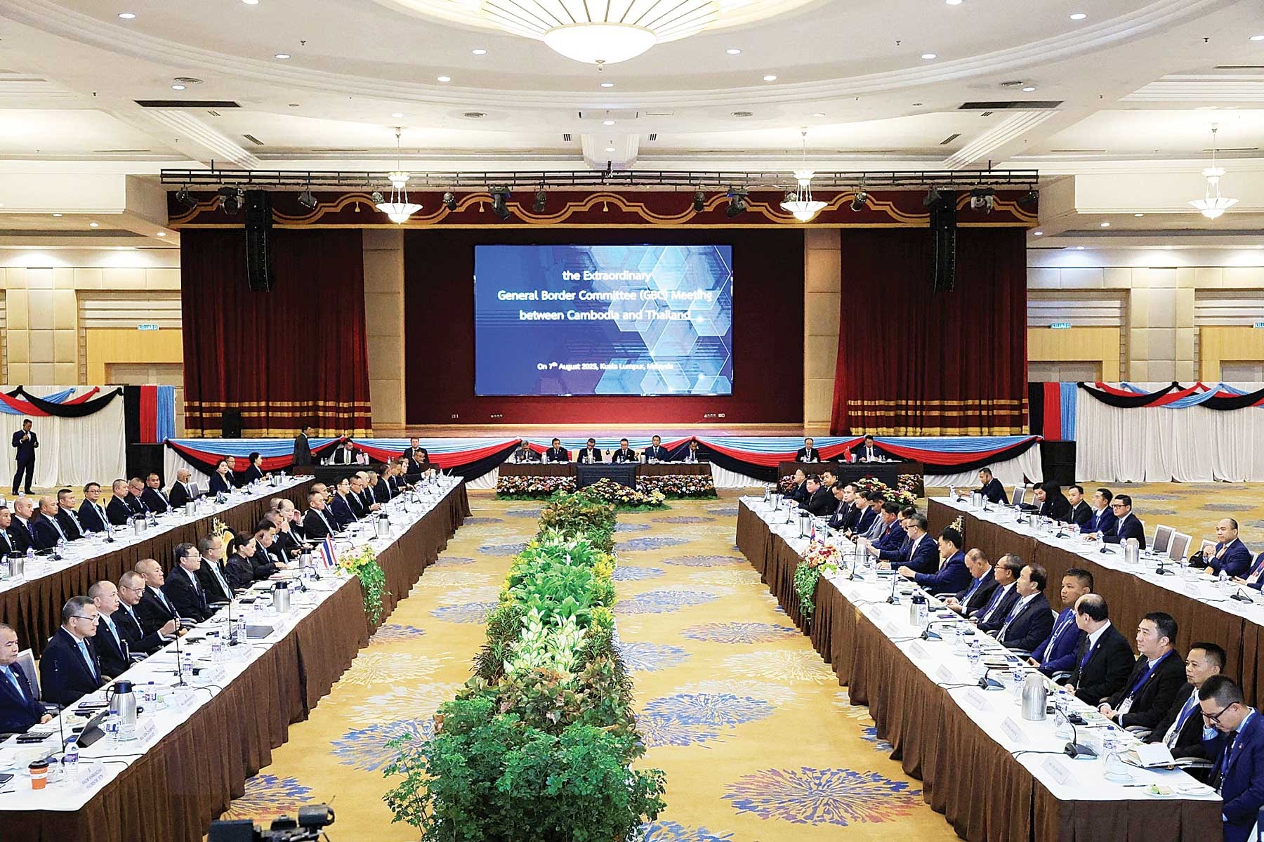 Giải mã cuộc xung đột giữa Campuchia và Thái Lan - Kỳ IV: Nỗ lực ngoại giao đa phương nhằm hóa giải xung đột 