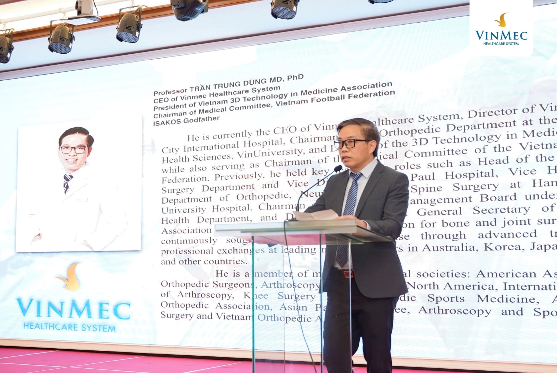 GS.TS.BS Trần Trung Dũng phát biểu tại buổi lễ, khẳng định mục tiêu đưa Việt Nam trở thành trung tâm đào tạo y khoa chất lượng cao trong khu vực_Ảnh:PV