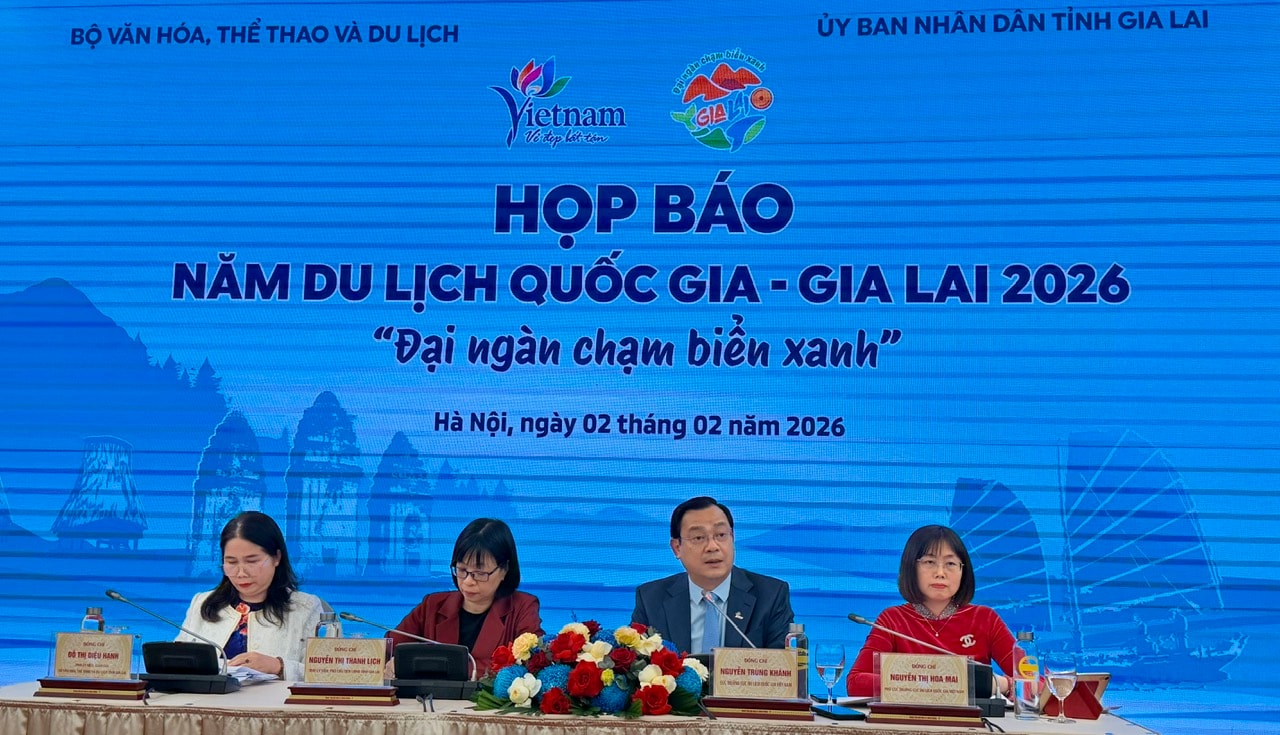 tổng quan Họp báo