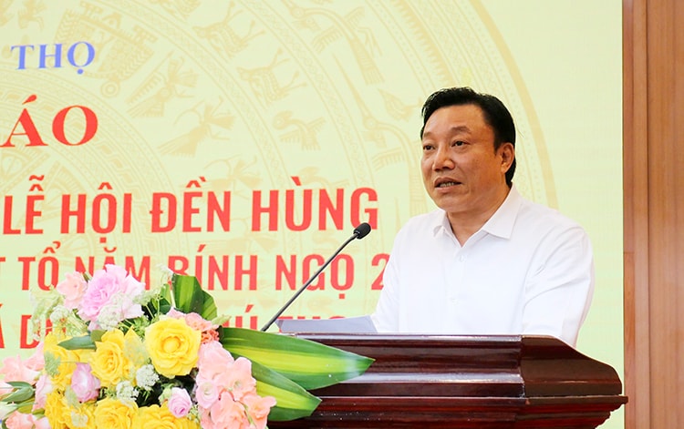 họp báo đền Hùng
