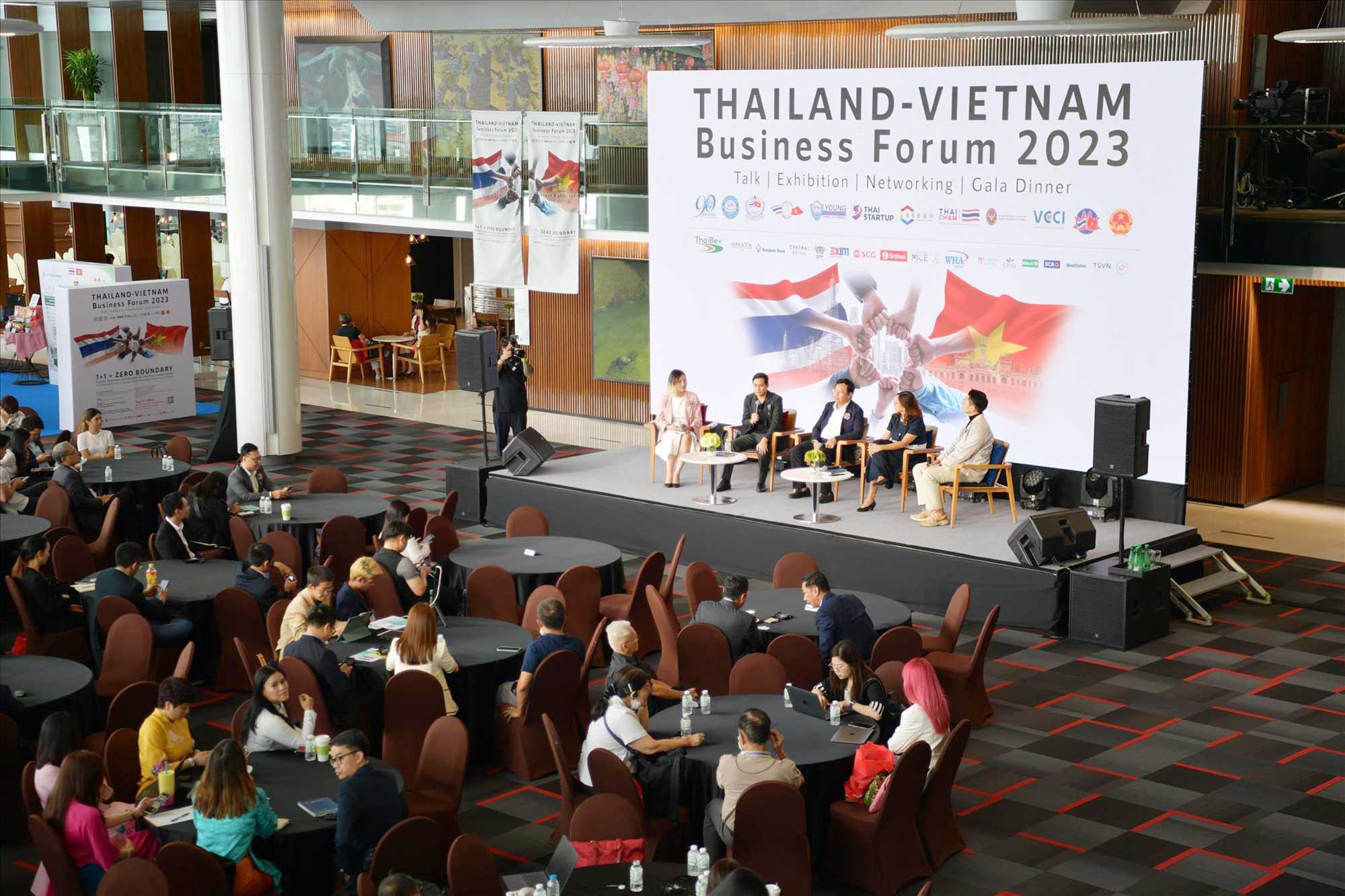 viet-nam-thai-lan-4.jpg