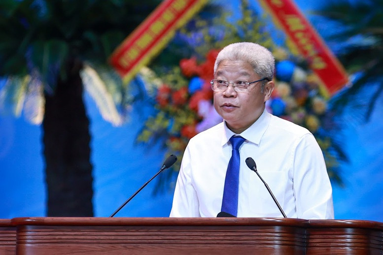 Bộ trưởng Bộ Nội vụ