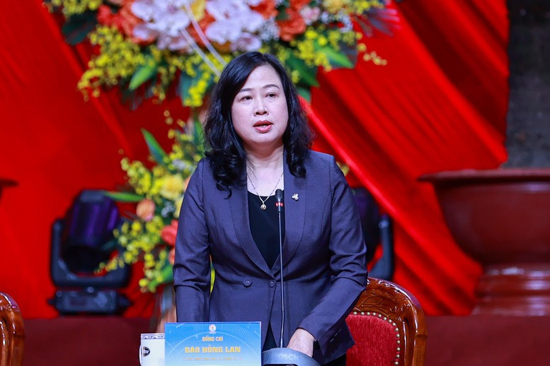 Bộ trưởng Bộ Y tế Đào Hồng Lan