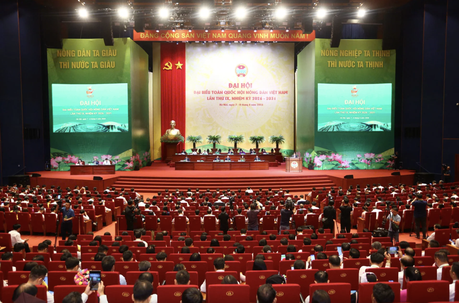 toàn cảnh đại hội nông dân