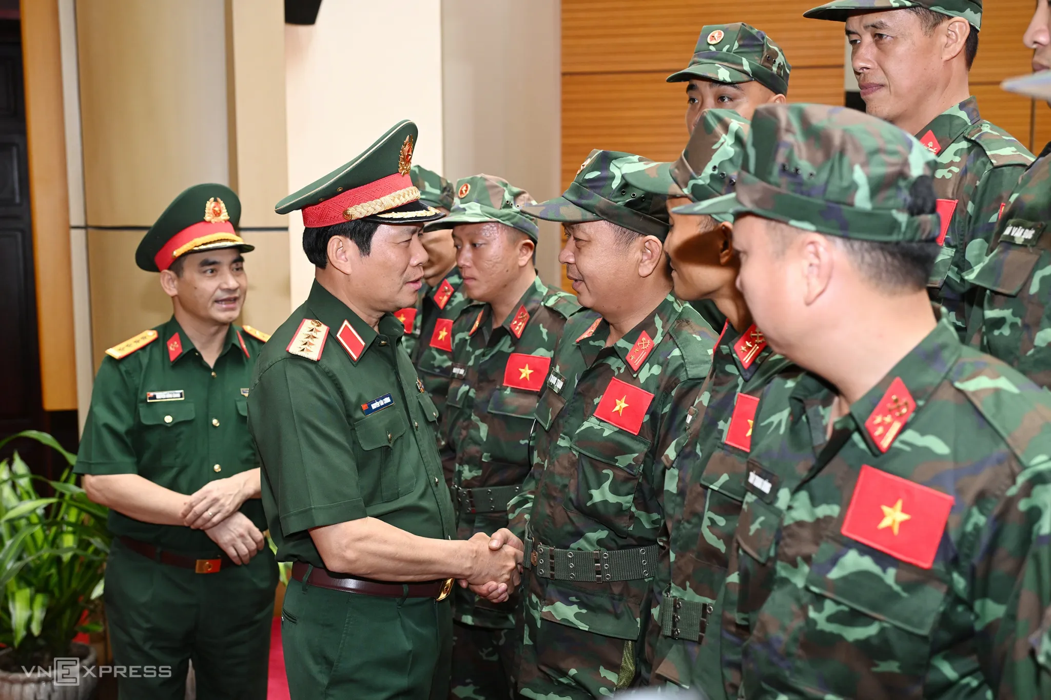 viet-nam-cuu-tro-venezuela.webp
