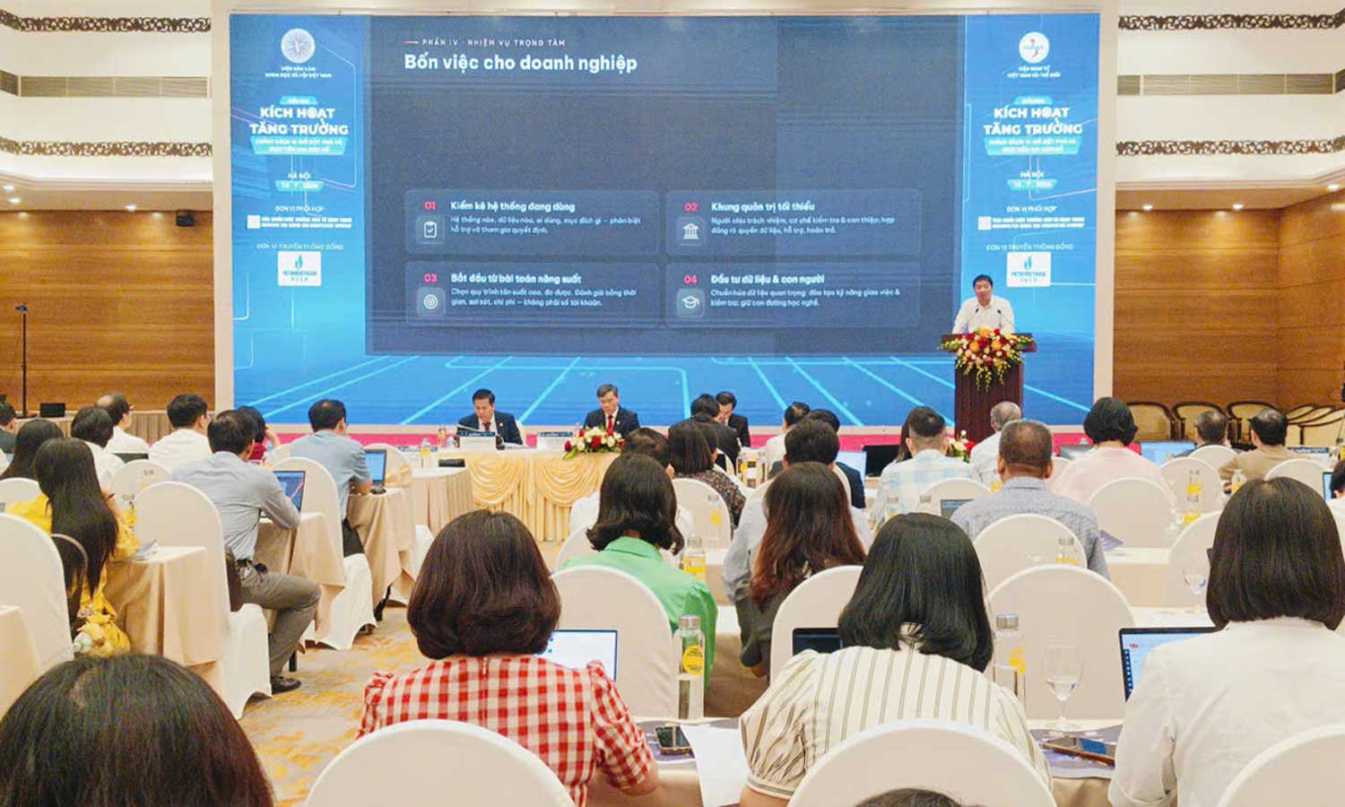 quang-canh-dien-dan.jpg
