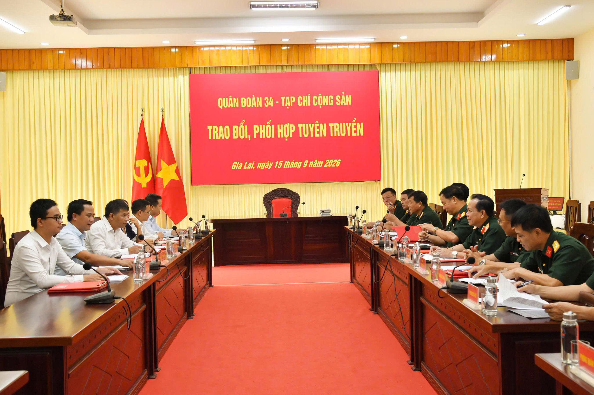 doan-cong-tac.jpg