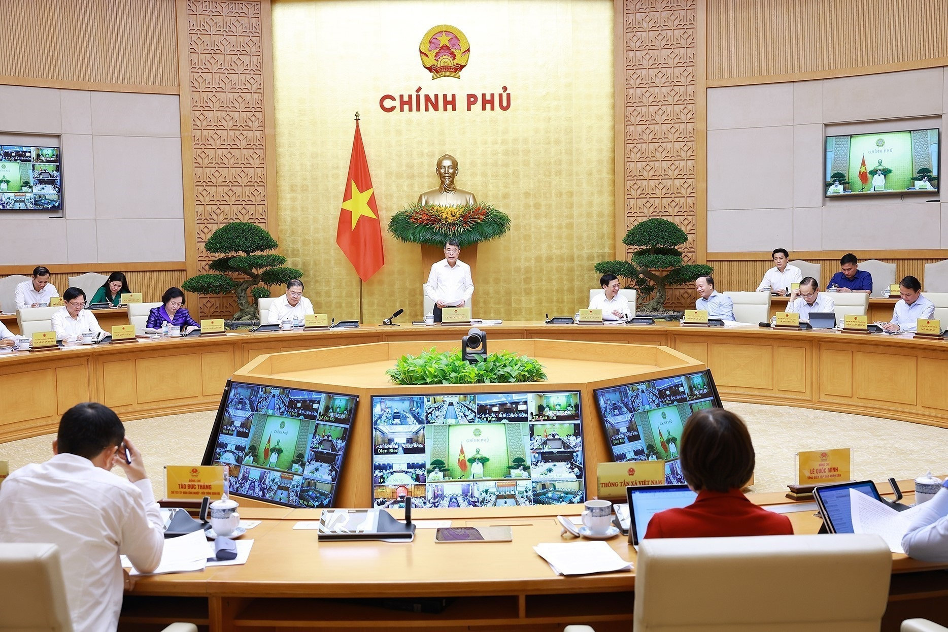 vna_potal_thu_tuong_chu_tri_phien_hop_chinh_phu_thuong_ky_thang_9_nam_2026_9063868.jpg
