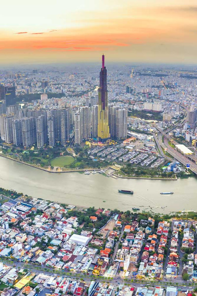 Thành phố Hồ Chí Minh: Nửa thế kỷ xây dựng và phát triển