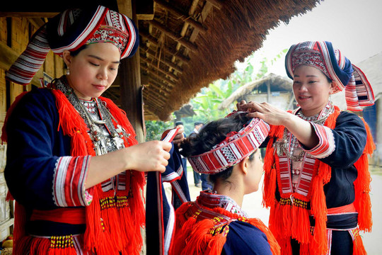 Huy động nguồn lực đầu tư cho công tác cải tạo, phục dựng các giá trị văn hóa truyền thống tốt đẹp của các dân tộc - kinh nghiệm của tỉnh Hà Giang
