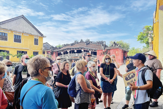 Du lịch sáng tạo: Khai thác và giữ gìn nguồn lực văn hóa