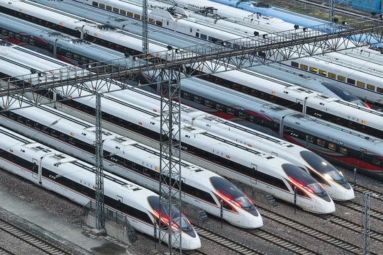 Cuộc cạnh tranh rất quyết liệt