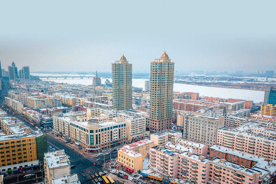 Chính quyền địa phương trong chiến lược chấn hưng vùng Đông Bắc Trung Quốc