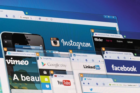 Báo chí và mạng xã hội: Tương tác, cạnh tranh và đồng hành