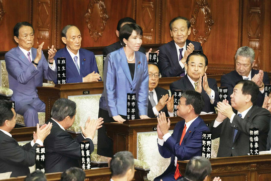 Bước chuyển mới trên chính trường Nhật Bản: Tín hiệu thay đổi hay dấu ấn hình thức?