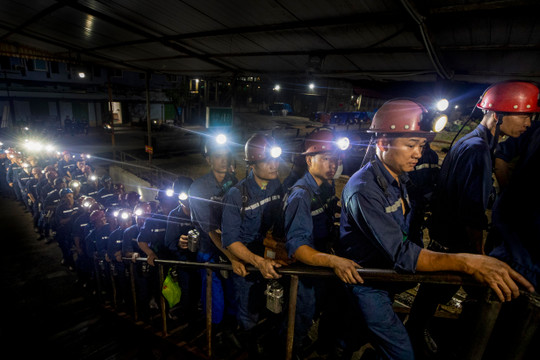 Một lần đi ca ba với thợ lò