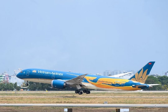 Vietnam Airlines lập kỷ lục doanh thu, báo lãi hơn 8.400 tỷ đồng năm 2025