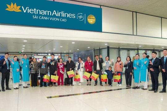 Những chuyến bay mùa xuân: Tết Công đoàn và hành trình đưa người lao động về nhà