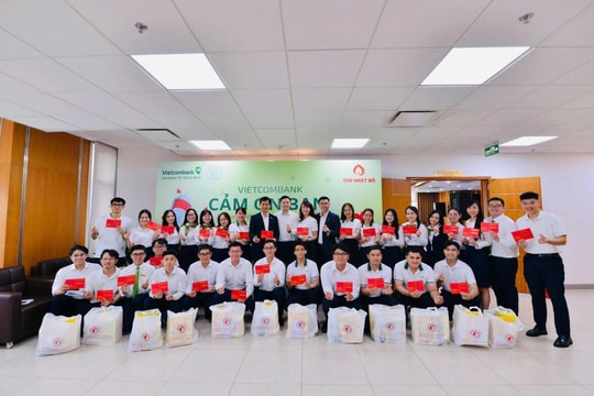 Vietcombank Thành phố Hồ Chí Minh hiến tặng 222 đơn vị máu, lan tỏa tinh thần “Chủ Nhật Đỏ” trong Tháng Thanh niên