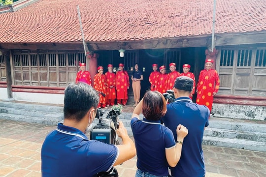 Báo chí hóa giải văn hóa tiêu cực, xây dựng văn hóa chuẩn mực thời đại số