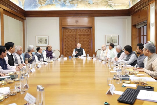 Ấn Độ ứng phó với cú sốc dầu khí như thế nào?