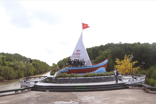 Khơi dậy truyền thống cách mạng và giá trị lịch sử địa phương trong bảo vệ nền tảng tư tưởng của Đảng tại vùng đất địa đầu cực Nam Tổ quốc hiện nay