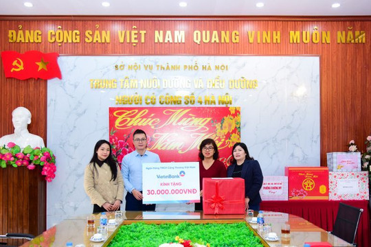 VietinBank thăm, tặng quà, tri ân người có công nhân dịp Xuân Bính Ngọ