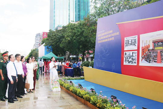 Đảng bộ Thành phố Hồ Chí Minh: Thành tố bảo đảm thắng lợi sự nghiệp xây dựng và phát triển thành phố