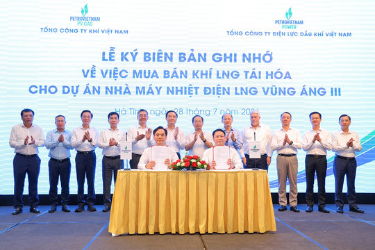 Petrovietnam và Hà Tĩnh mở rộng hợp tác lĩnh vực công nghiệp – năng lượng