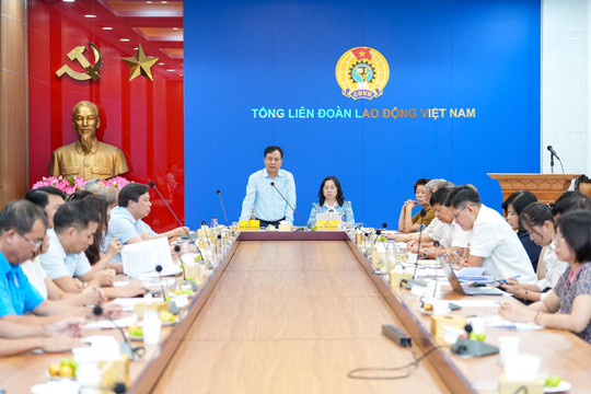 Góp ý Đề án kỷ niệm 100 năm Công đoàn Việt Nam: Tạo dấu ấn tương xứng chặng đường một thế kỷ