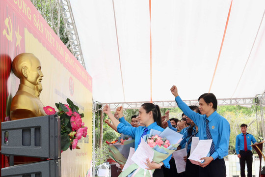 Tạo nguồn, phát triển đảng viên trong khu vực kinh tế tư nhân theo yêu cầu mới