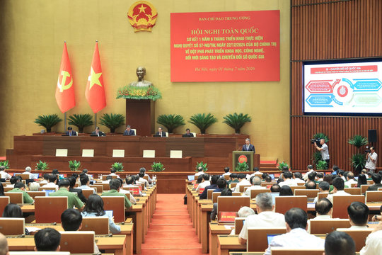 Năng lực số - “lá chắn thép” bảo vệ trận địa tư tưởng của Đảng trên không gian mạng