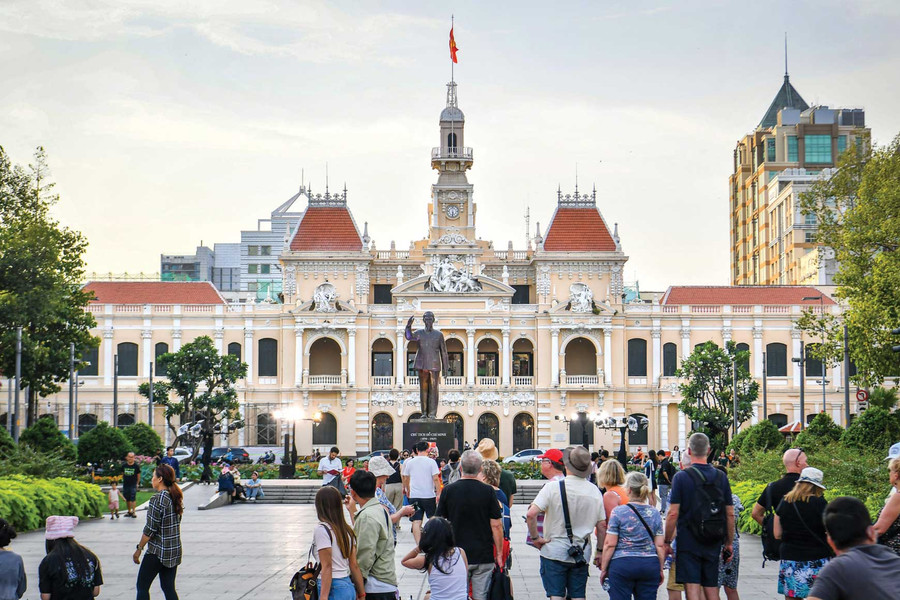 Hướng đến siêu đô thị hiện đại và nhân văn