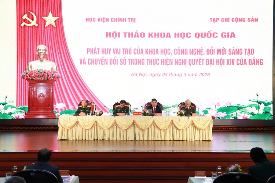 "Phát huy vai trò của khoa học, công nghệ, đổi mới sáng tạo và chuyển đổi số trong thực hiện Nghị quyết Đại hội XIV của Đảng"
