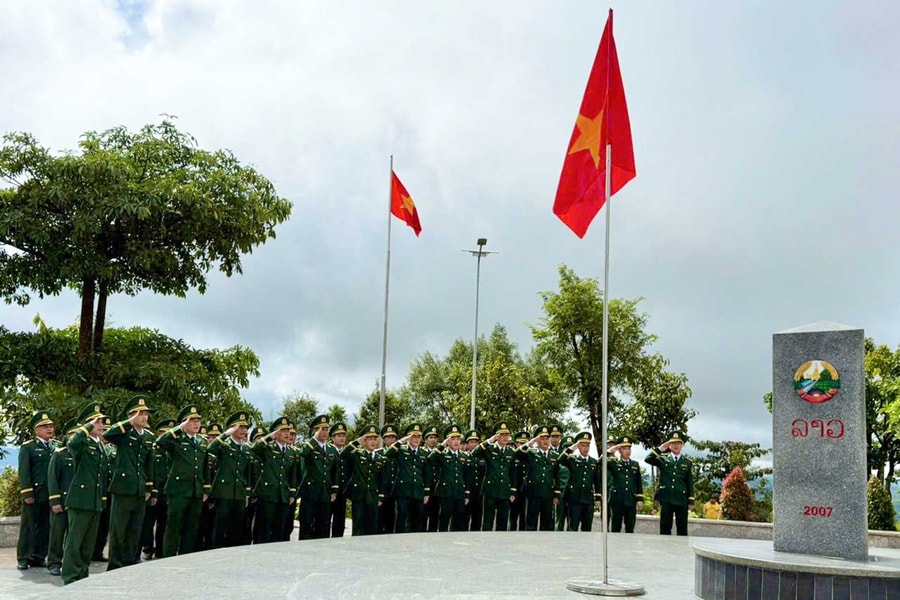 Điểm tựa vững chắc cho nhân dân biên giới