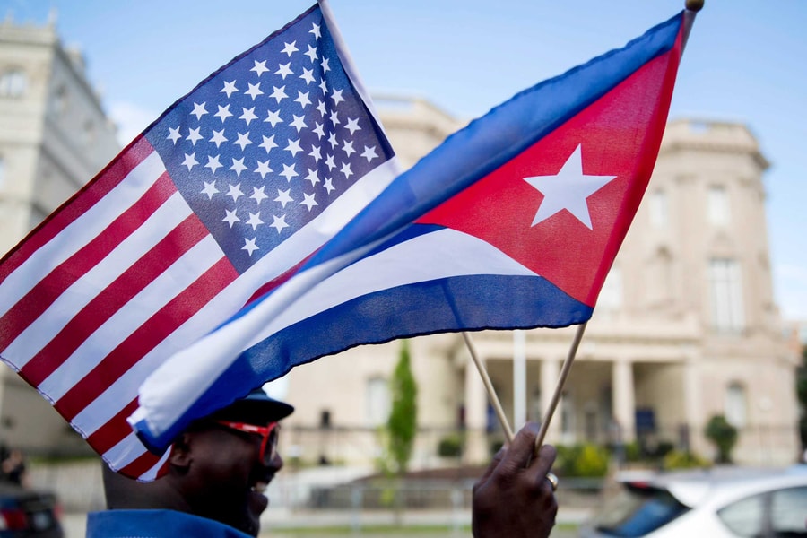 Đối thoại vì lợi ích của nhân dân 2 nước và hòa bình, ổn định trên thế giới