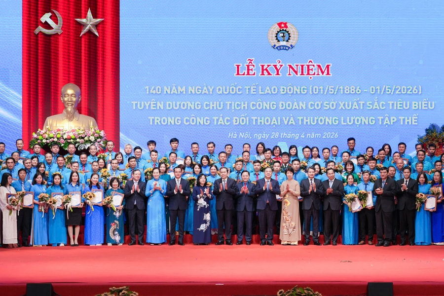 Tuyên dương 101 chủ tịch công đoàn cơ sở tiêu biểu trong đối thoại, thương lượng tập thể năm 2026