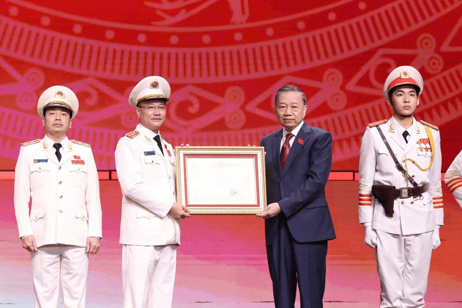 Lễ kỷ niệm 80 năm Ngày truyền thống lực lượng An ninh nhân dân, khai trương hoạt động Bệnh viện Hữu nghị Việt Đức cơ sở Ninh Bình...