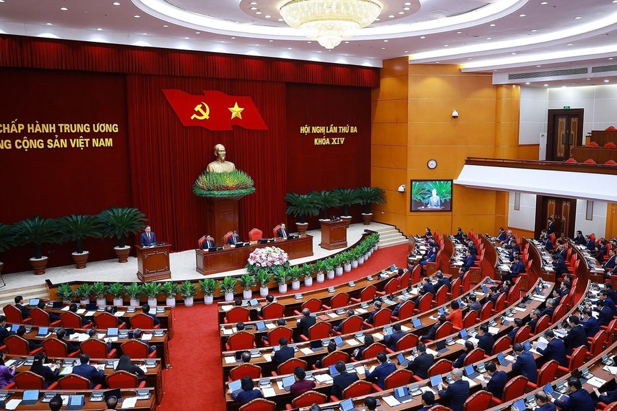 Phát triển dựa vào năng suất, tri thức, công nghệ và con người: Từ quyết sách đến thực thi