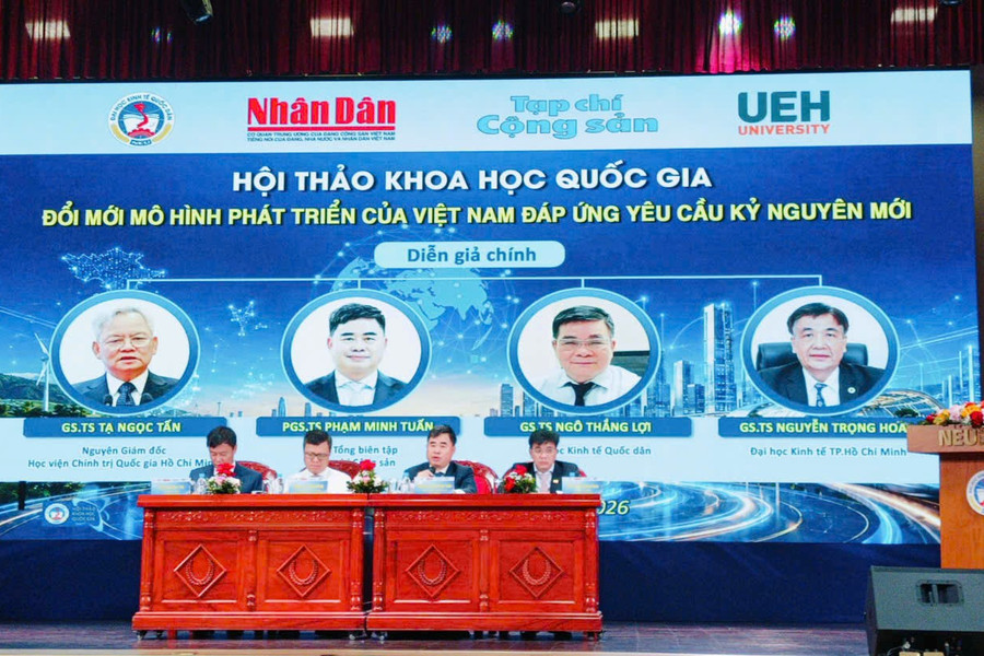 Đổi mới mô hình phát triển của Việt Nam đáp ứng yêu cầu kỷ nguyên mới