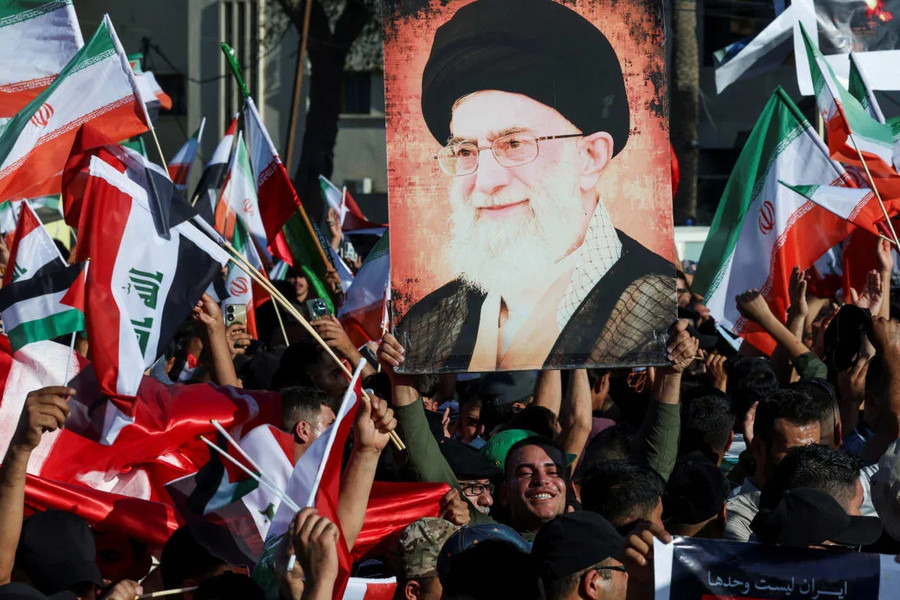 Ali Khamenei và hành trình trở thành tượng đài của thế giới Hồi giáo Kỳ cuối: Di sản của Ali Khamenei - dấu ấn của một thời kỳ định hình Iran hiện đại