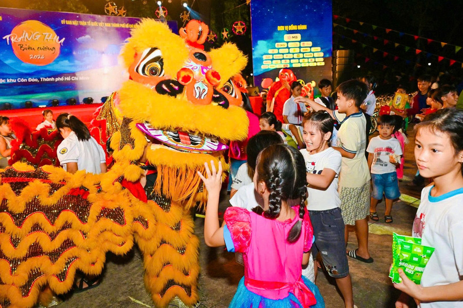 “Trăng thu biên cương” 2026: Hành trình nghĩa tình từ đất liền đến Côn Đảo