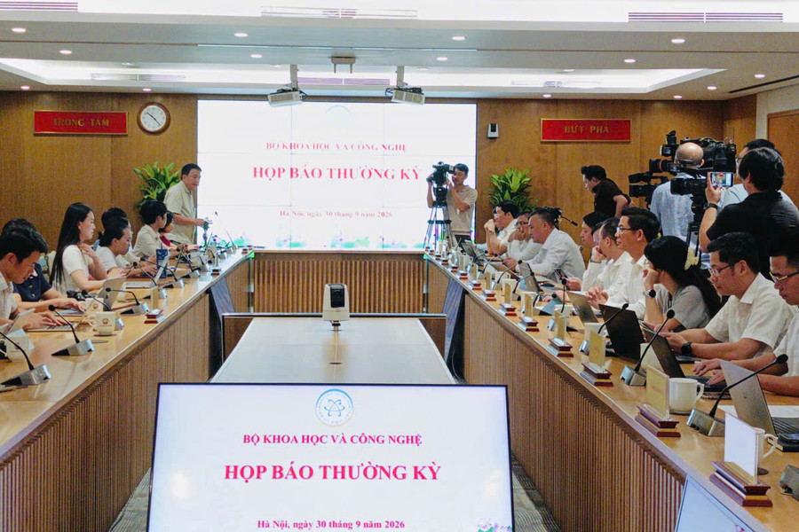 Khoa học, công nghệ tháng 9: Điểm nhấn từ chuyển đổi số, đổi mới sáng tạo và bưu chính