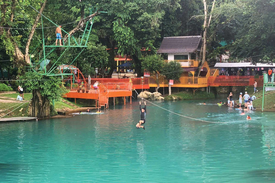 Sống chậm ở Vang Vieng