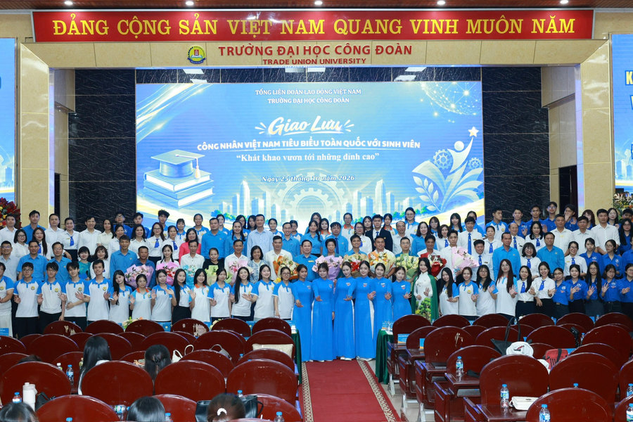 Những đỉnh cao bắt đầu từ lao động sản xuất