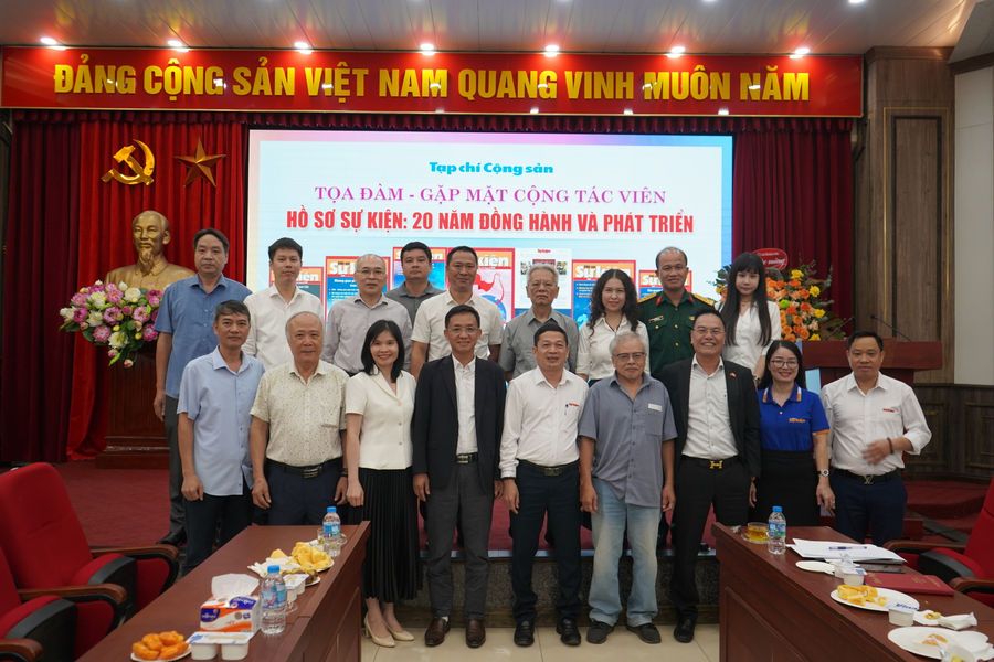 Hồ sơ sự kiện - 20 năm đồng hành và phát triển