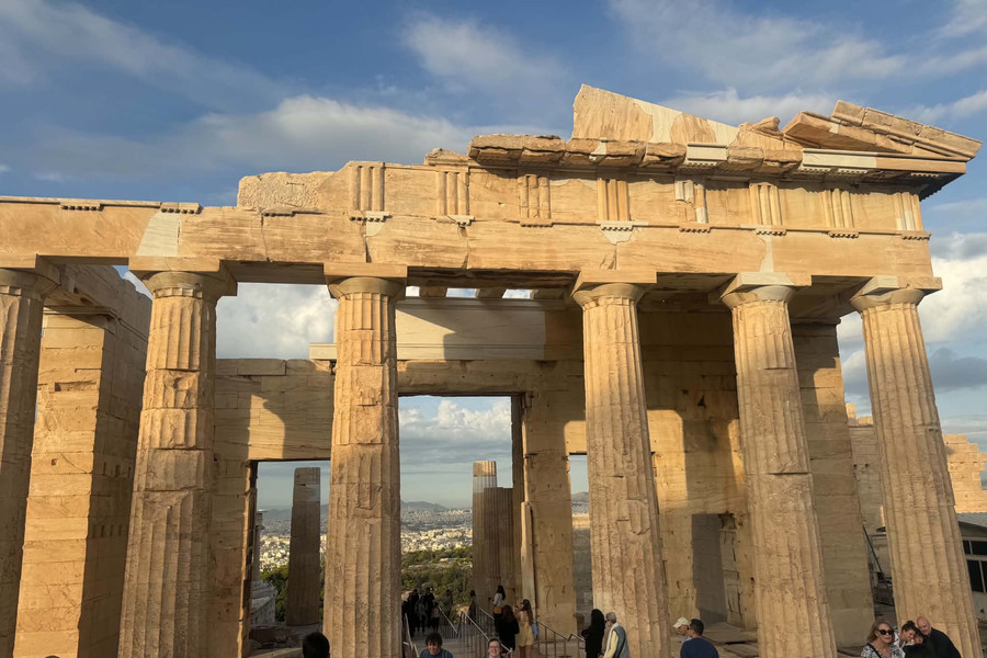 Acropolis Athens – từ biểu tượng của nền dân chủ cổ đại đến bài học bảo tồn di sản văn hóa